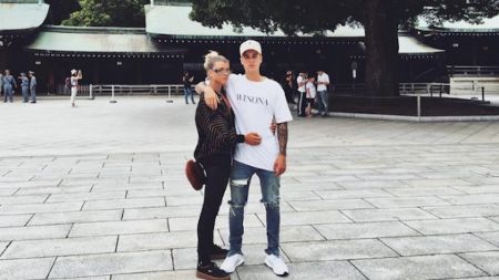 Justin Bieber and Sofia Richie vacationing in Japan